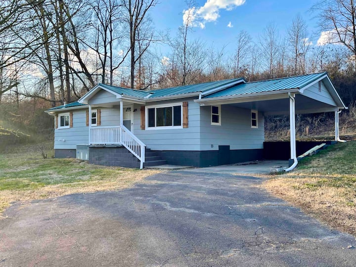 Loudon Vacation Rentals & Homes Tennessee, United States Airbnb