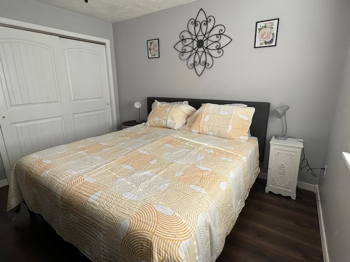 საძინებელი 1