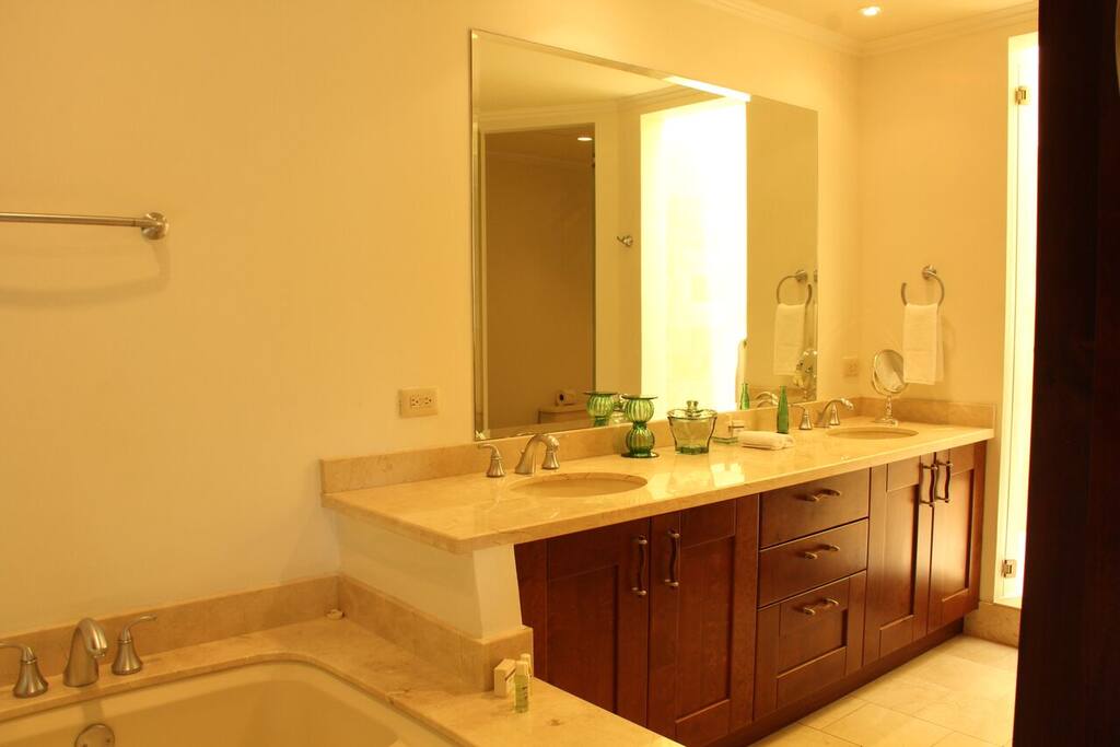 Main Bathroom