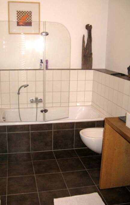 Vollbad, Wanne, Bidet, Waschtisch