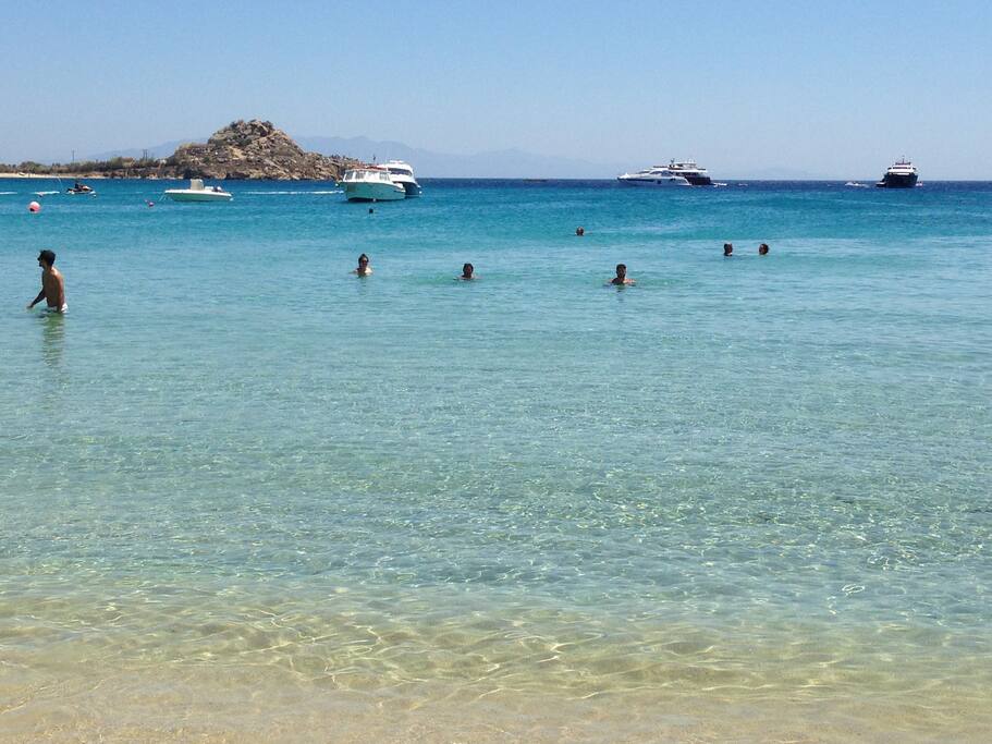 Platis Yialos beach