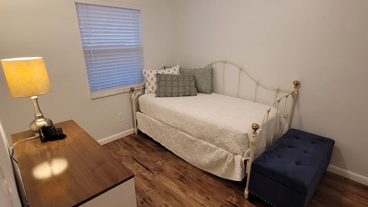 Second bedroom with trundle bed