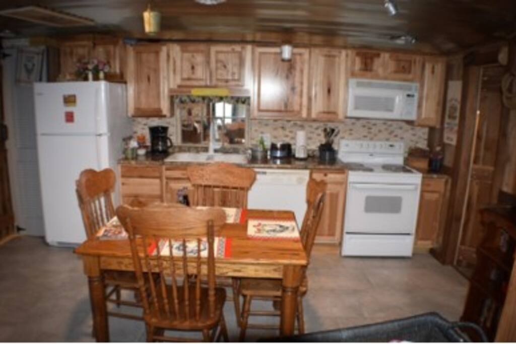 Full Kitchen