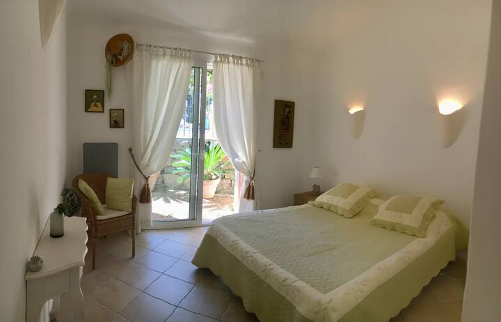 chumba cha kulala cha 1