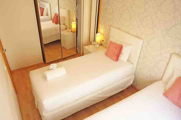 Bcn-rentals Rambla 7, Just7-10 minutes fromramblas