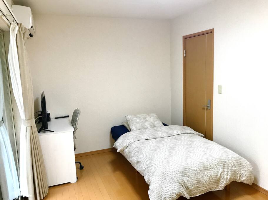 We have extra futons in addition to this bed