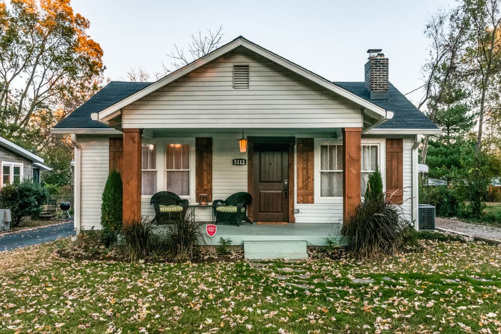 ~Join us in our vintage Nashville bungalow with full yard and front porch! ~