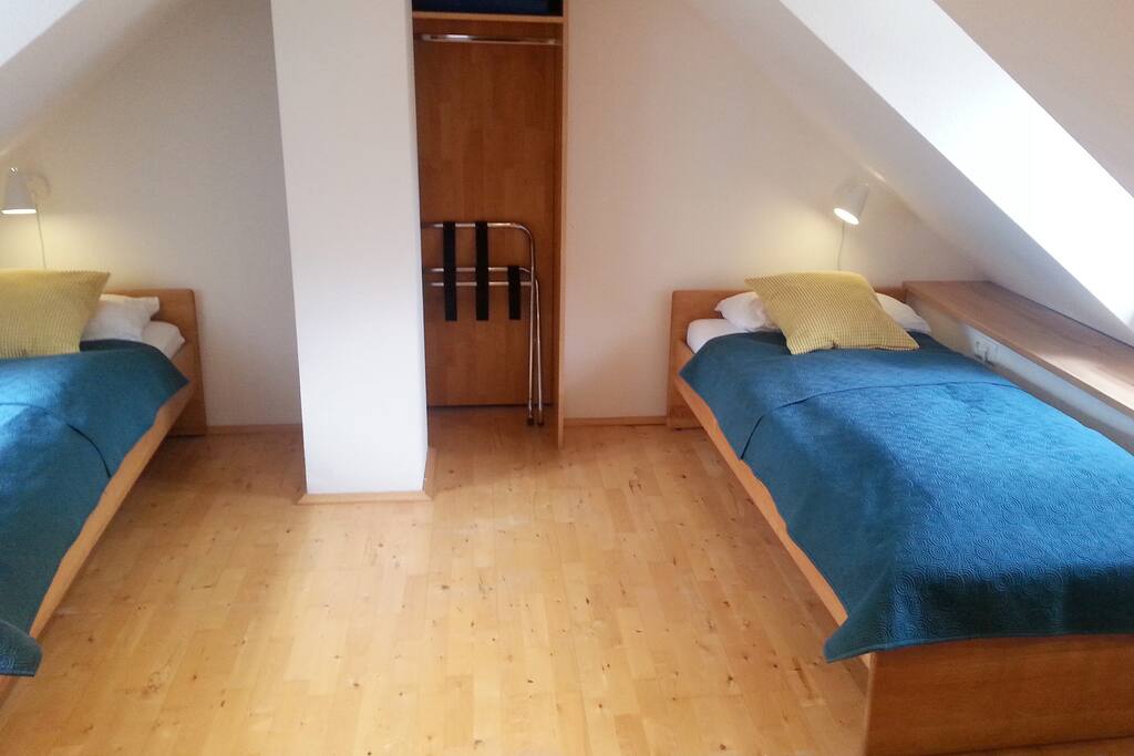 Zimmer 3 im 6- Bett Appartement