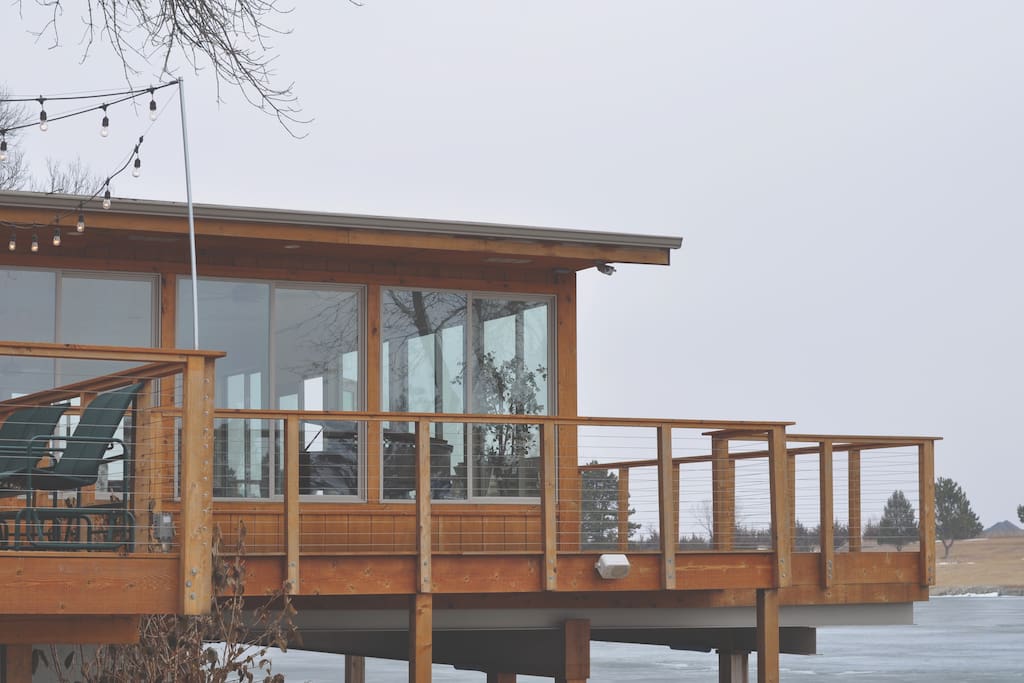 a tree-high boathouse in Nebraska