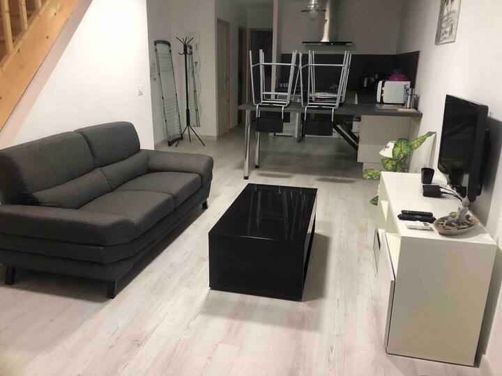 Appart Climatisé 90 M2 Pk P 
Près Agde Marseillan - Vias
