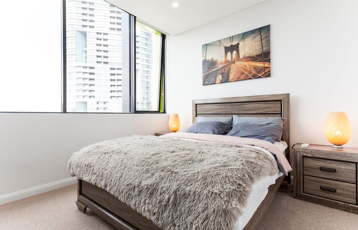 Modern Room in Sydney Olympic Park (Bedroom Only)