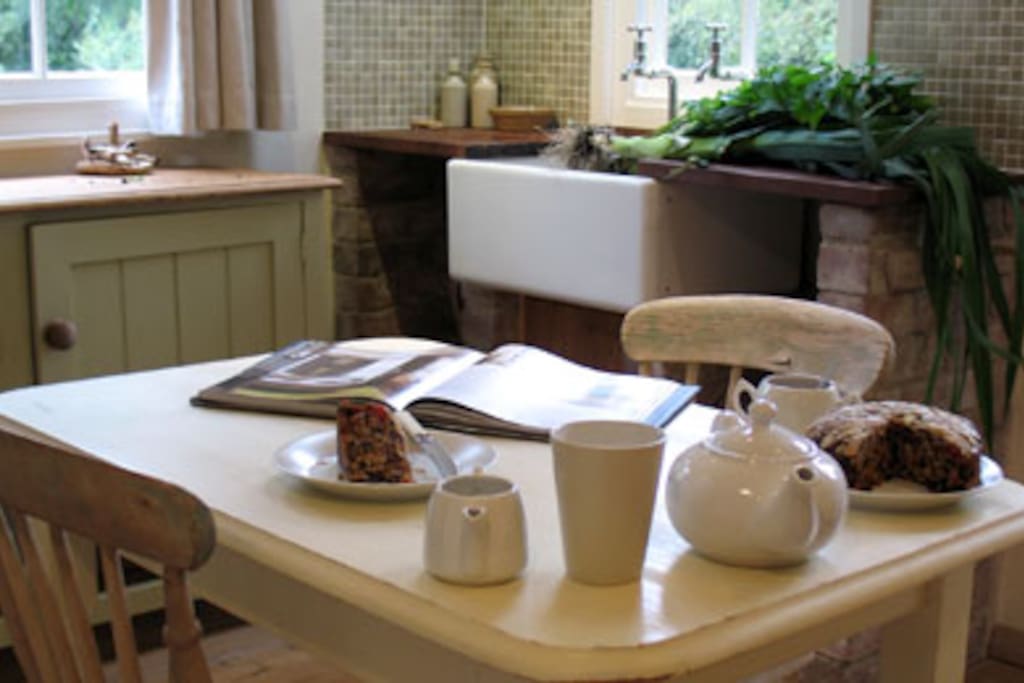 The interior of the Annexe is thoughtfully designed to be cosy but uncluttered. We are inspired by minimalist Shaker design.