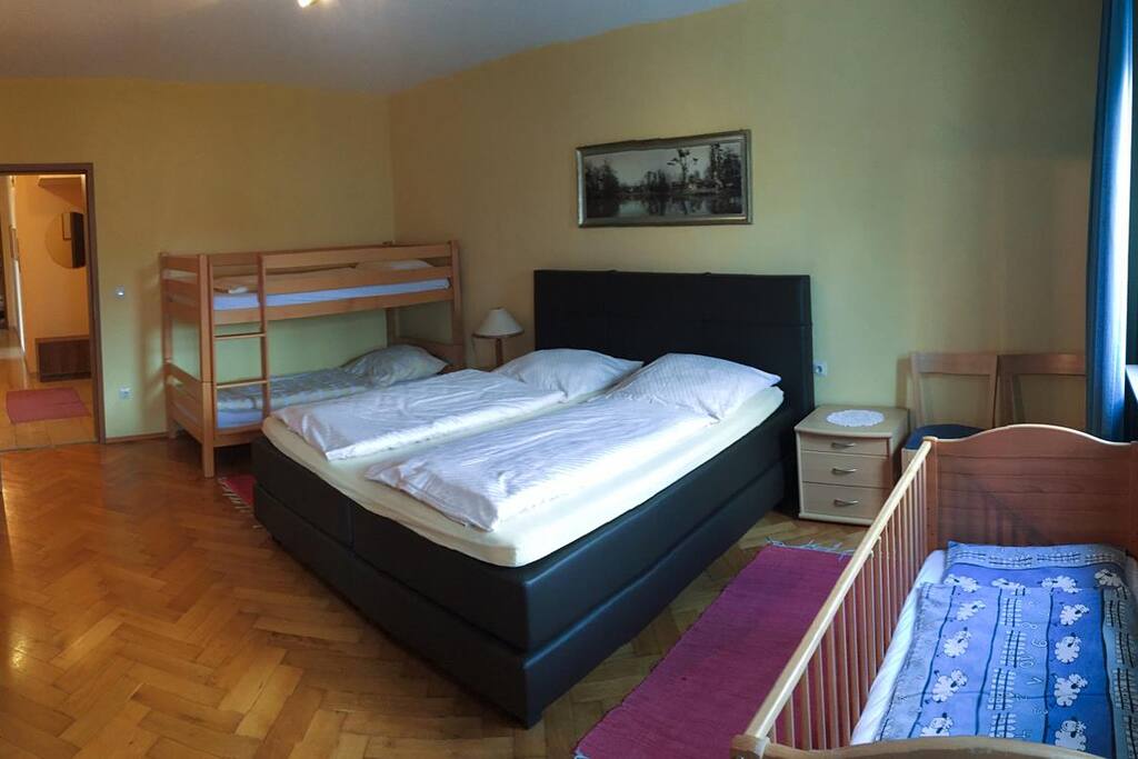 Hauptschlafzimmer 4 Personen
