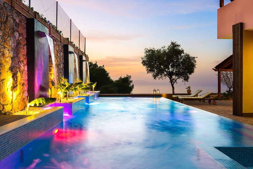 50m2 ecological swimming pool with waterfalls, counter-current swimming system, chromotherapy & Spa.