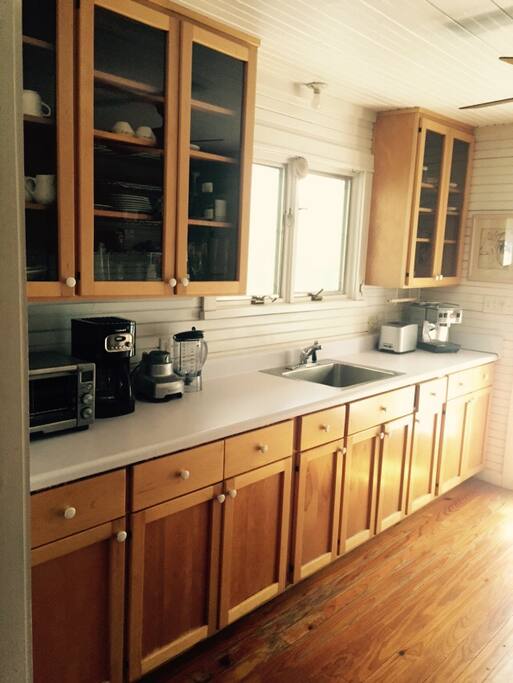 Washer/ dryer/ fridge located in bonus room connected to kitchen. For those big production dinners we all love.
