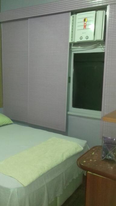 Quarto com ar-condicionado