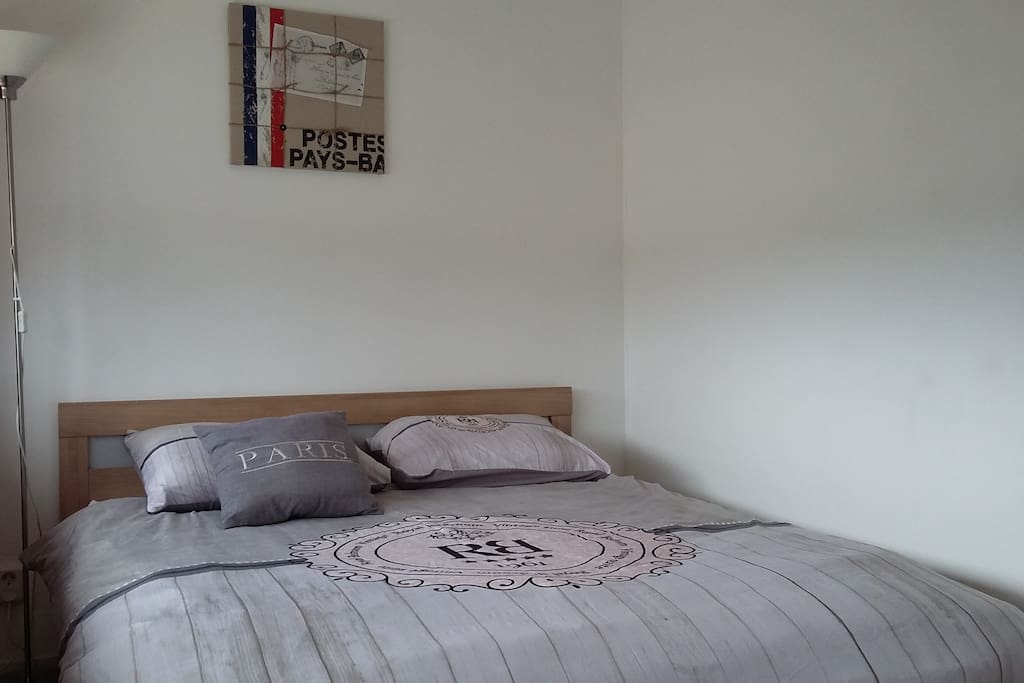 Comfortable bed: after a long and tiring day a comfortable bed is waiting for you to relax and sleep. Here you will find the peace and space to recharge your energy.