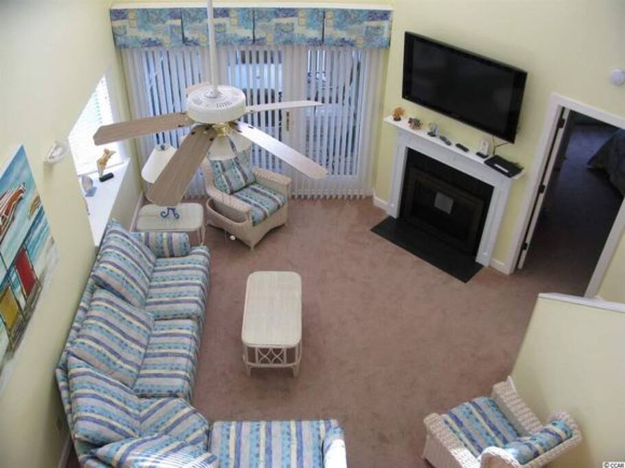Overhead view of den