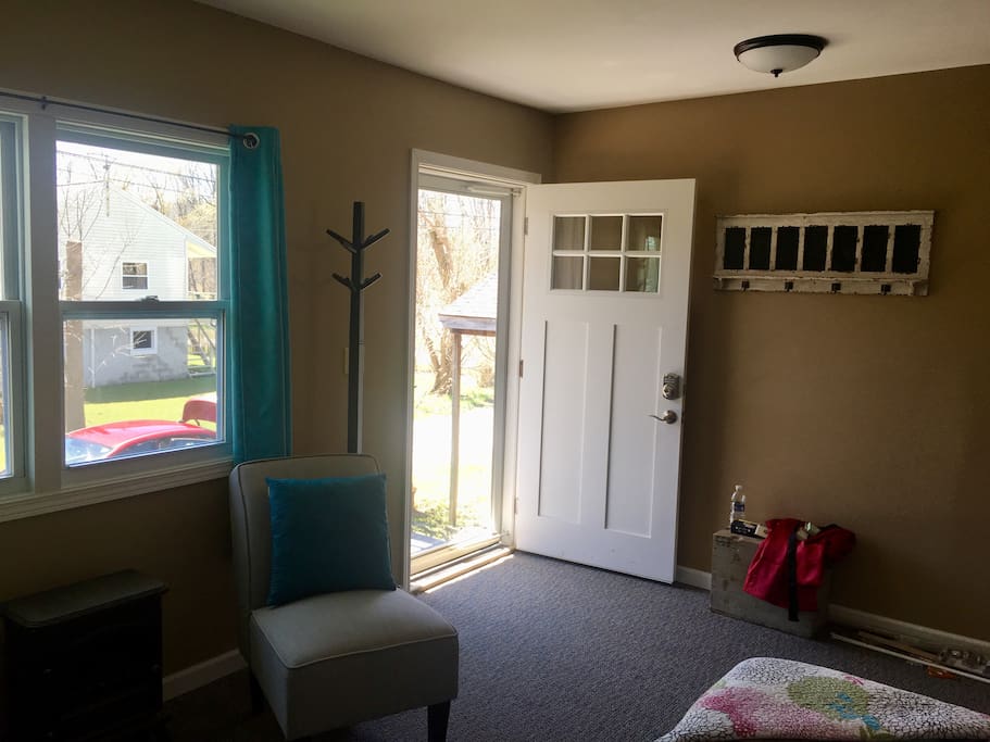 New entry room (Updated 2018).