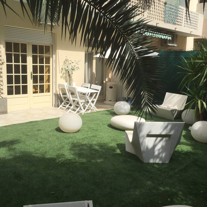 Appartement et jardin plein Sud