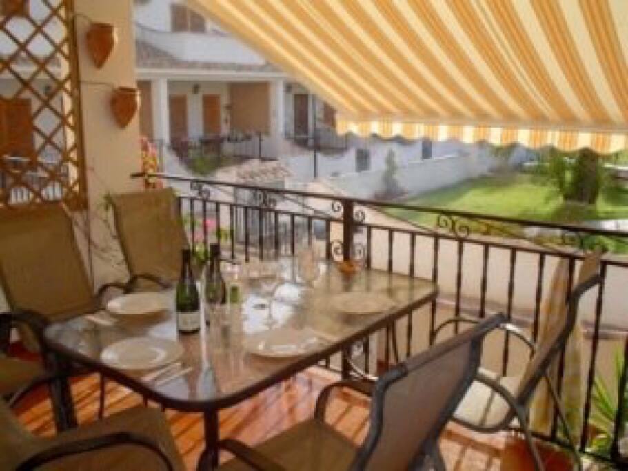 Afternoon drink & nibbles on the veranda