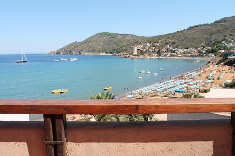 Apartment on the sea