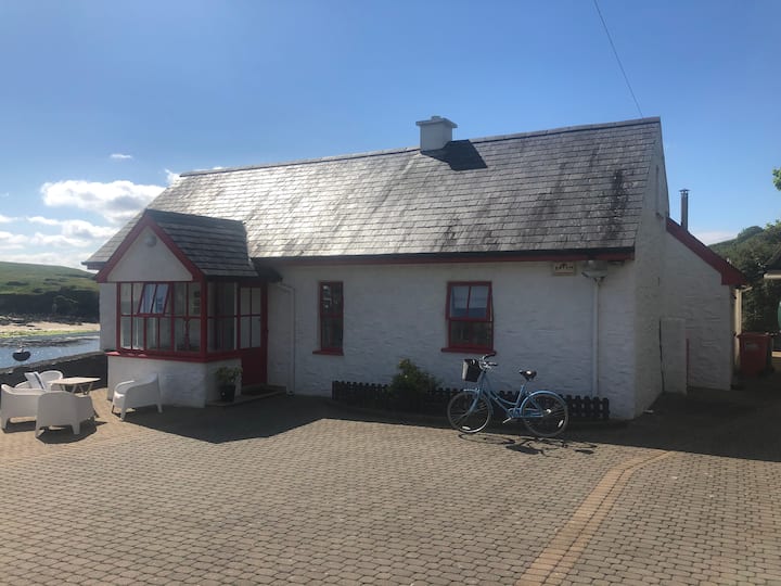 Kinsale Beach front Home Sandycove Cottages for Rent in Kinsale, Cork