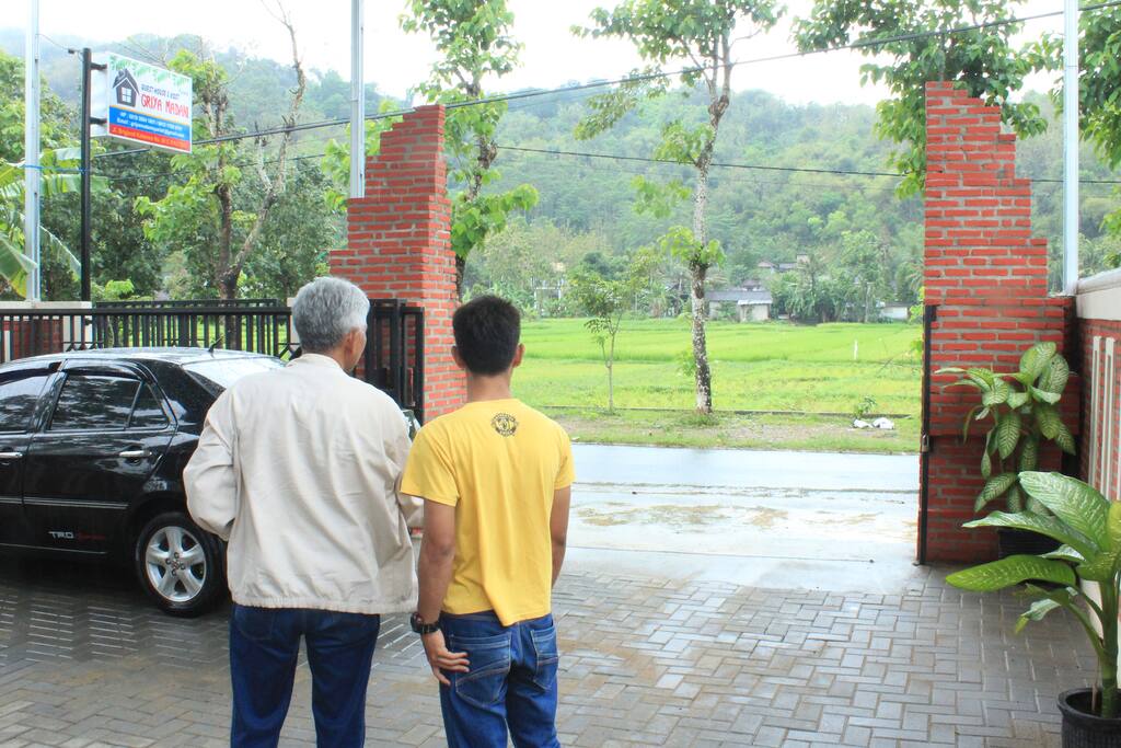 View Gerbang
