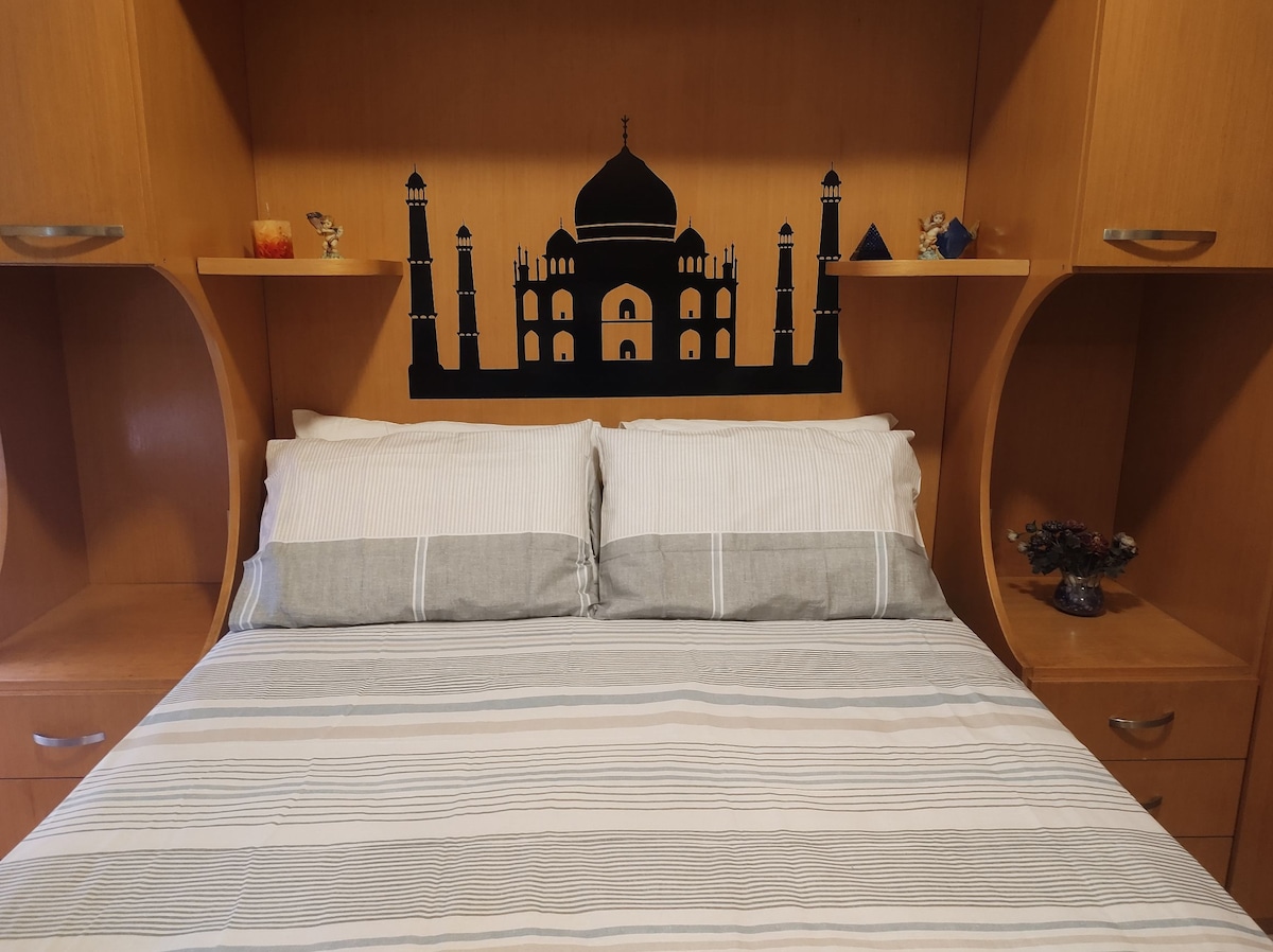 غرفة النوم 1