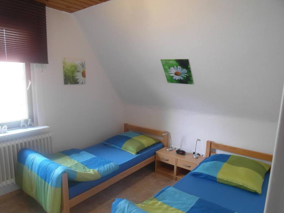 Zimmer 6 OG.