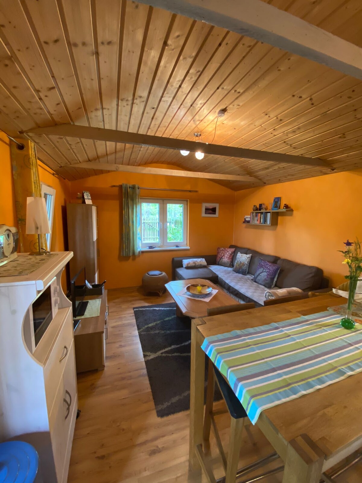 Top Airbnb: Idyllic vacation home on Roofensee in Brandenburg