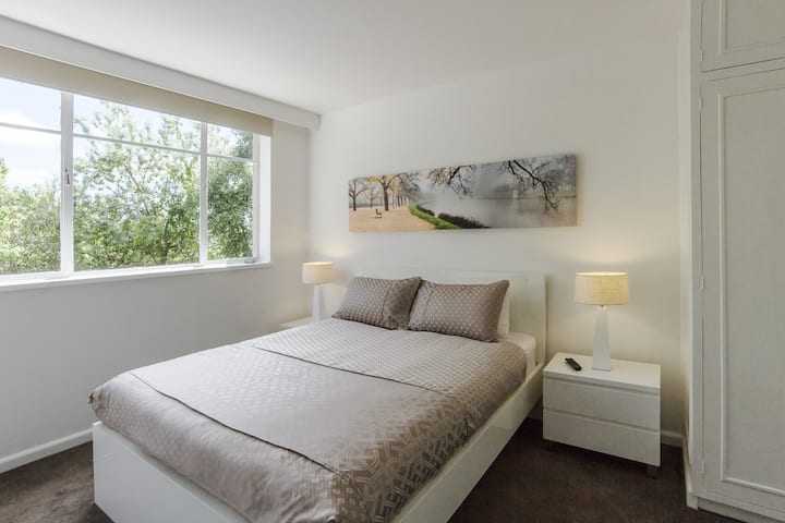 Your apartment includes an original 2 metre wide canvas  of the Yarra river, photographed just around the corner.
