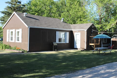 Maple Drive Cottage