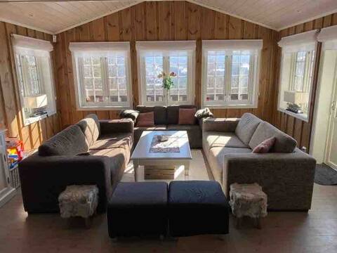 Cabin w/ 13 beds and WiFi. Family friendly.