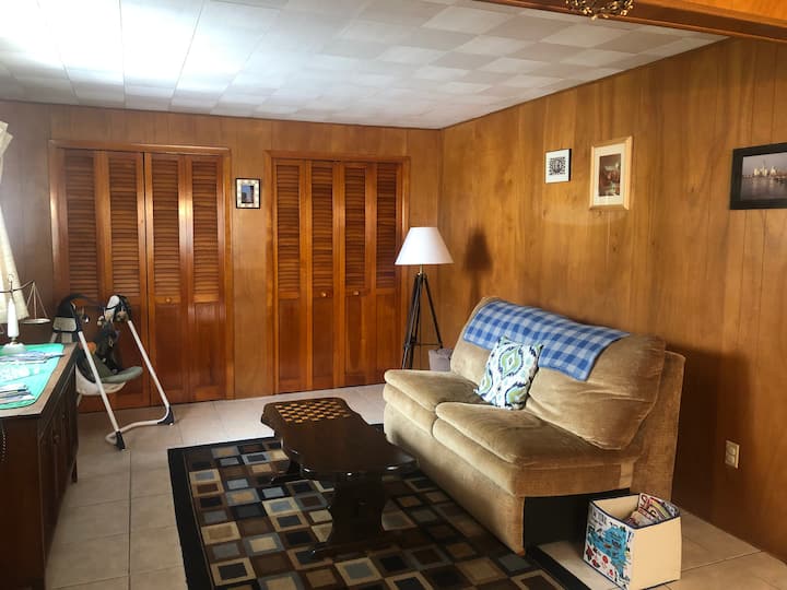 Usa: Blue Door Bungalow: 5 Min To Niagara Falls - Niagara Falls