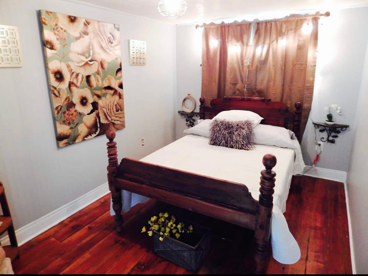 ห้องนอน #1 เตียงใหญ่