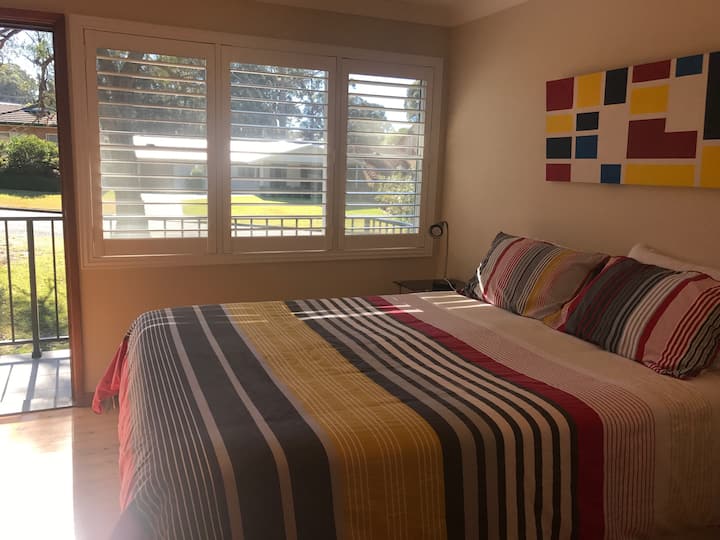 Chumba cha kulala cha Malkia Juu