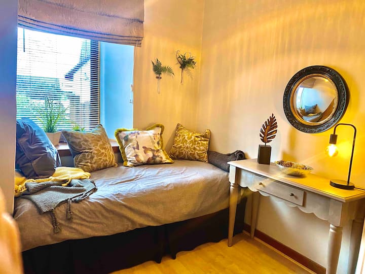Single bed. 