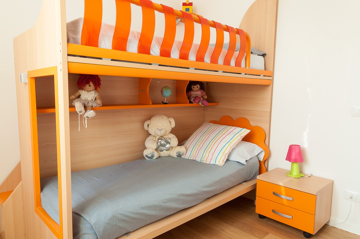 Krevet u sobi na terasi