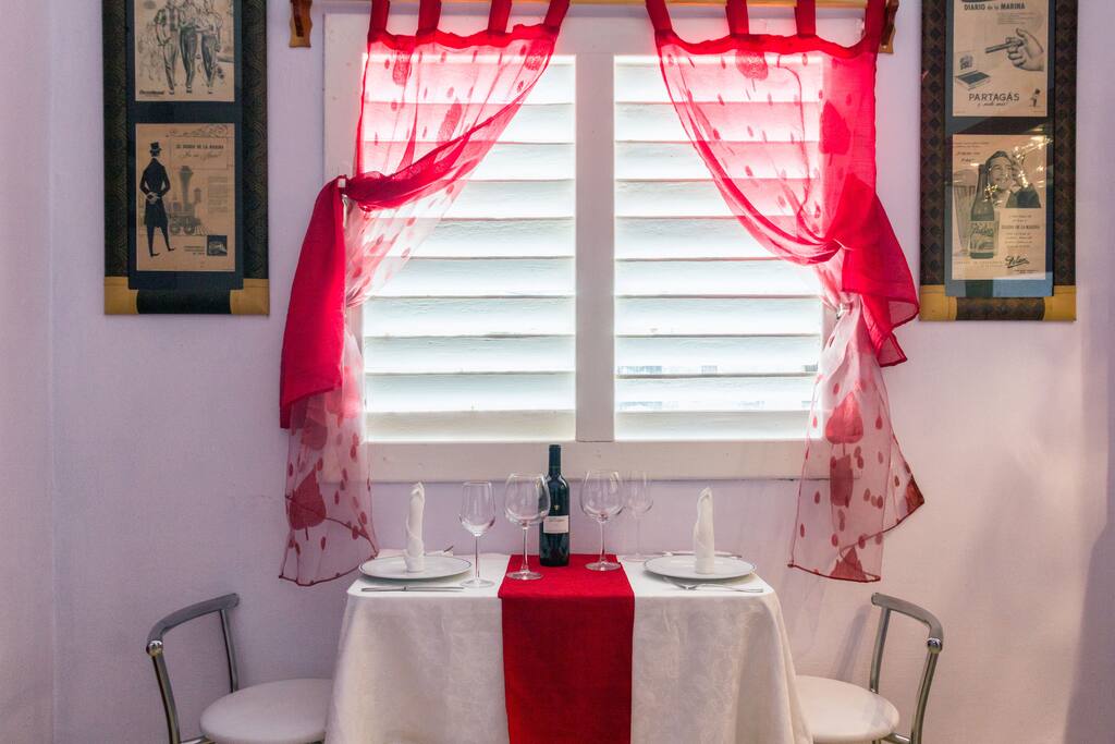 Romantic Living!!