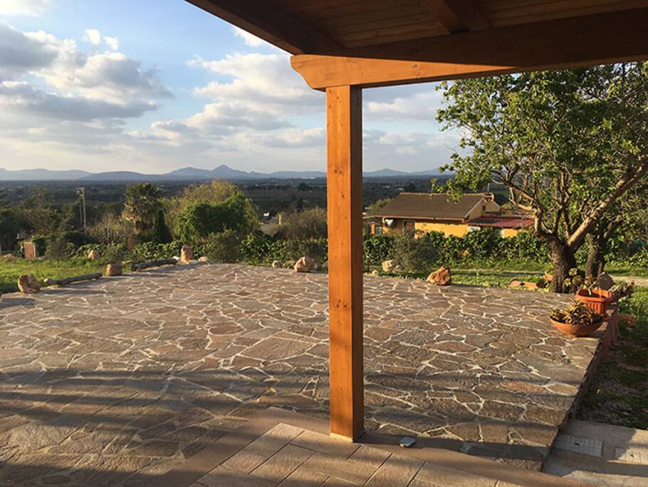 Vista dalla terrazza fronte casa