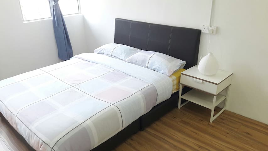 UTAR Kampar Clean & Cozy Aircond Homestay 5-10pax