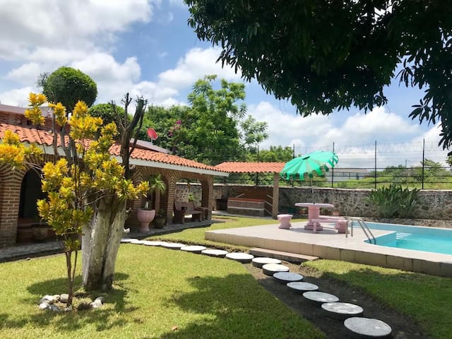 incomodidad de los jardines de caballos de incomodidad de los jardines de caballos de