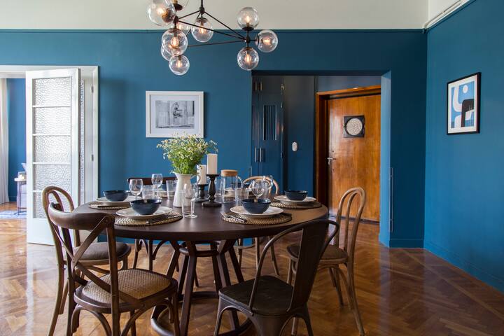 Bauhaus Building 330sq. Sleeps 24 persons gallery image 4