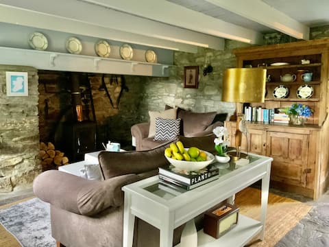 Popular Airbnb listing: Restored stone cottage near Kenmare in County Kerry