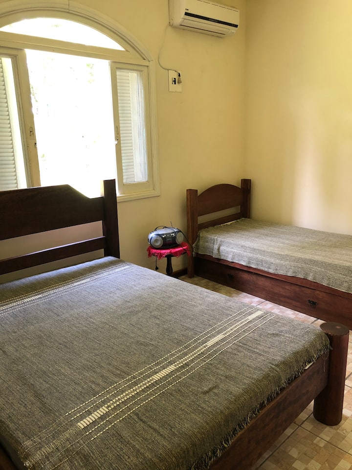 غرفة النوم 2