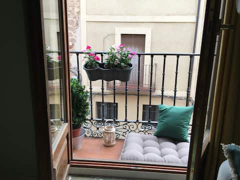 Successful Airbnb property: SIGÜENZA MOONS in Guadalajara