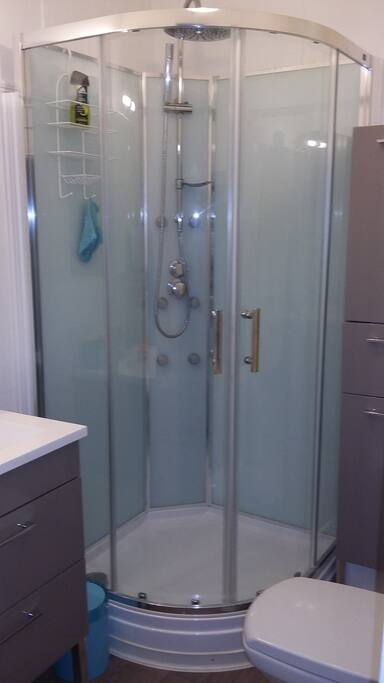 Douche type balnéo