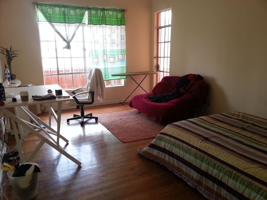 Accommodates 3 guests. 1 double bed + Sofabed.