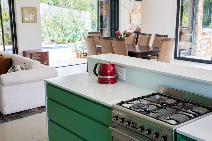 Woodcutters View gallery image 3